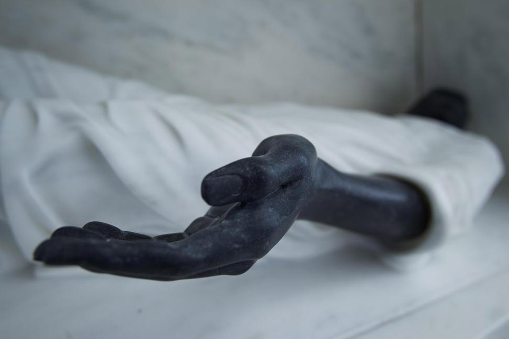 Details from the permanent memorial in acknowledgement of the tragedy and in consideration of the legacy of slavery and the trans-Atlantic slave trade. UN Photo/Devra Berkowitz