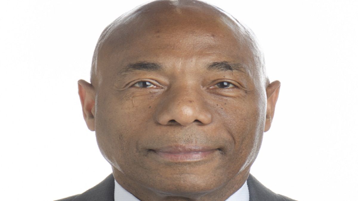 Dr.-Hyginus-Gene-Leon