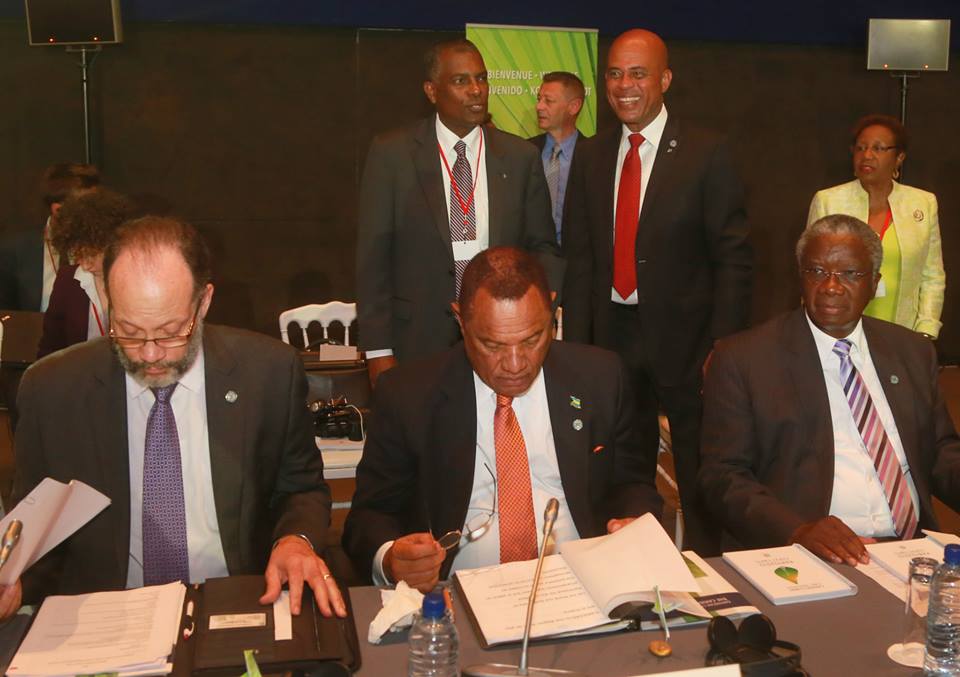 Caribbean-France Regional Summit: CARICOM Chairman, Prime Minister of The Bahamas Rt. Hon. Perry Christie (c); Prime Minister of Barbados and incoming CARICOM Chairman Rt. Hon. Freundel Stuart (r) and CARICOM Secretary-General Ambassador Irwin LaRocq
