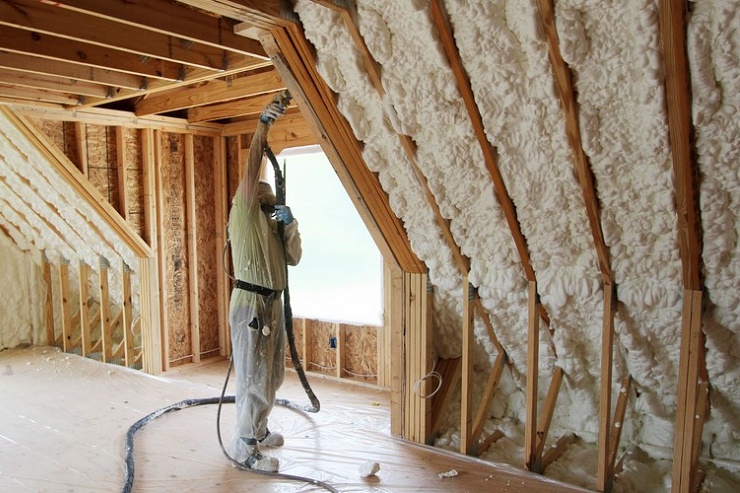 Hydrochlorofluorocarbons (HCFCs) were being used by SEAL Sprayed Solutions Limited to make spray-in-place insulation that controls moisture and temperature within buildings.