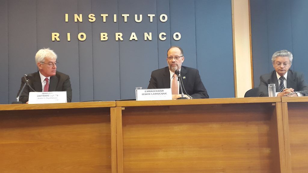 CARICOM SG's official visit to Brazil, 26 October 2015 - Ambassador Irwin Larocque at Dialogue with Heads and Students at Rio Branco Diplomatic Institute