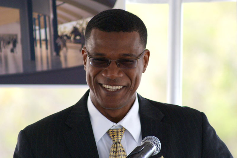 Premier Dr. Rufus Ewing