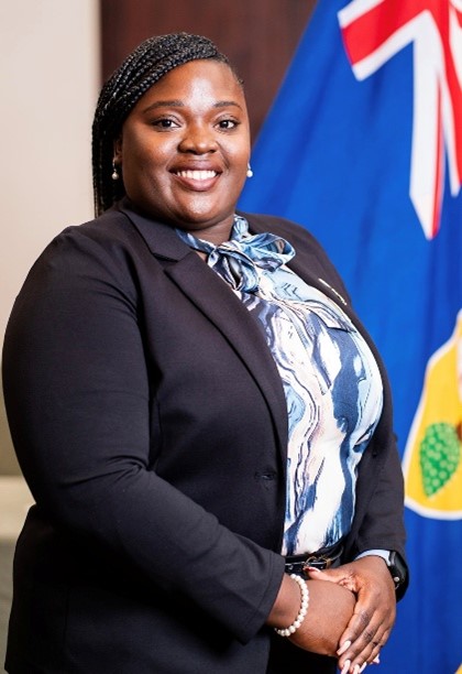 Shakiah Lewis 