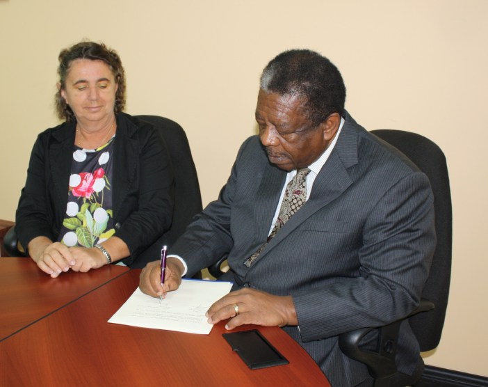Ccj-signing-may-2016