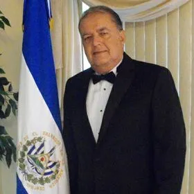 Mr. Raymundo Ernesto Rodríguez Díaz 
